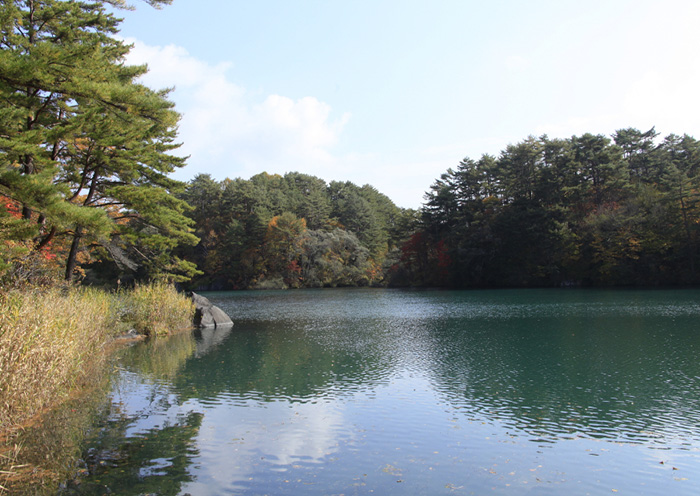 Goshikinuma Ponds Trail /里磐梯地区。这里适合所有年龄段的人群漫步，从儿童到老年人都可尽享乐趣。
