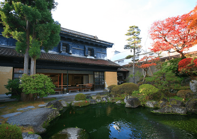 甲斐本家藏客厅