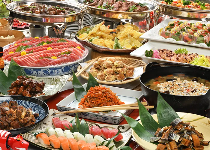 里磐梯品尝独特的时令风味。